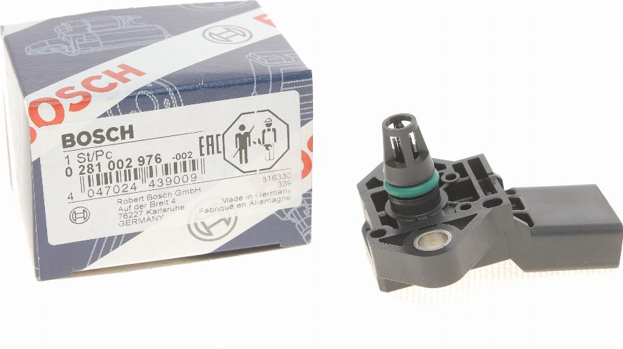 BOSCH 0 281 002 976 - Датчик, температура впускаемого воздуха autospares.lv