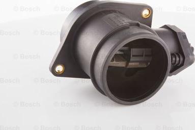 BOSCH 0 281 002 144 - Датчик потока, массы воздуха autospares.lv