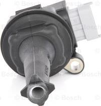 BOSCH 0 221 604 010 - Катушка зажигания autospares.lv