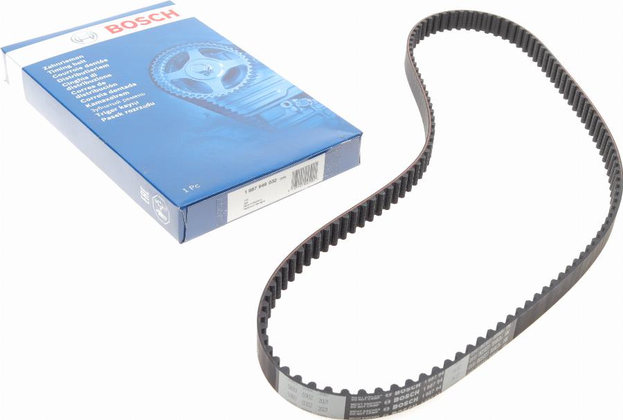 BOSCH 1 987 949 032 - Зубчатый ремень ГРМ autospares.lv