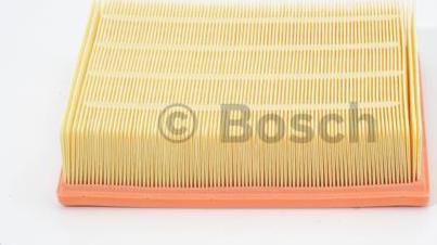 BOSCH 1 457 429 870 - Воздушный фильтр, двигатель autospares.lv