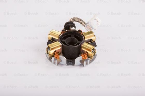 BOSCH 1 004 336 408 - Кронштейн, угольная щетка autospares.lv