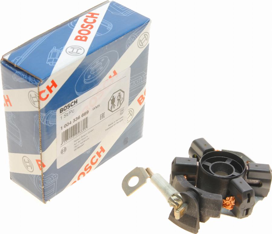 BOSCH 1 004 336 669 - Кронштейн, угольная щетка autospares.lv