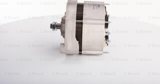 BOSCH F 042 301 018 - Генератор autospares.lv