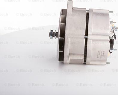 BOSCH F 042 301 038 - Генератор autospares.lv