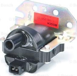 BOSCH F 000 ZS0 105 - Катушка зажигания autospares.lv