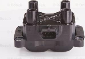 BOSCH F 000 ZS0 206 - Катушка зажигания autospares.lv