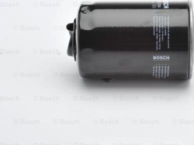 BOSCH F 026 407 004 - Масляный фильтр autospares.lv