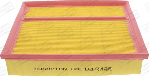 Champion CAF100742P - Воздушный фильтр, двигатель autospares.lv