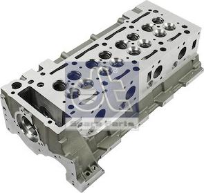 DT Spare Parts 4.66542 - Головка цилиндра autospares.lv