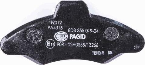 HELLA 8DB 355 019-041 - Тормозные колодки, дисковые, комплект autospares.lv