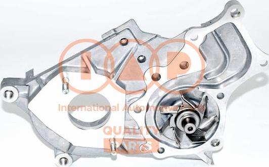 IAP QUALITY PARTS 150-17086 - Водяной насос autospares.lv