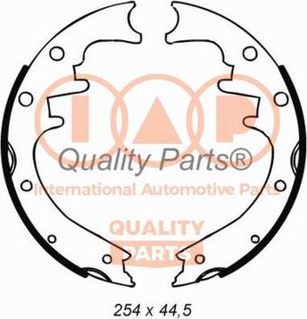 IAP QUALITY PARTS 705-10043 - Комплект тормозных колодок, барабанные autospares.lv