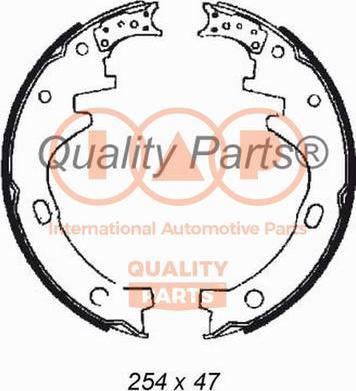 IAP QUALITY PARTS 705-13039 - Комплект тормозных колодок, барабанные autospares.lv