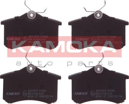 Kamoka JQ1013576 - Тормозные колодки, дисковые, комплект autospares.lv