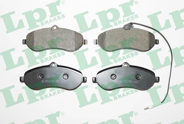 LPR 05P1348 - Тормозные колодки, дисковые, комплект autospares.lv