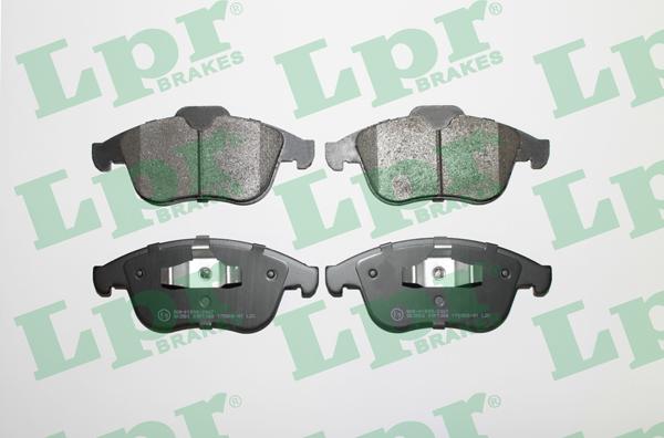 LPR 05P1388 - Тормозные колодки, дисковые, комплект autospares.lv