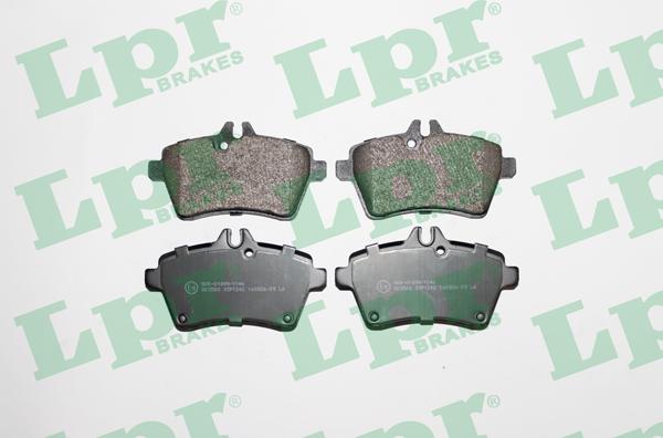 LPR 05P1242 - Тормозные колодки, дисковые, комплект autospares.lv