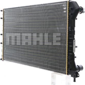 MAHLE CR 1447 000S - Радиатор, охлаждение двигателя autospares.lv