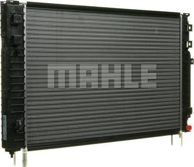 MAHLE CR 1423 000P - Радиатор, охлаждение двигателя autospares.lv