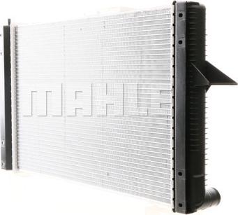 MAHLE CR 165 000S - Радиатор, охлаждение двигателя autospares.lv