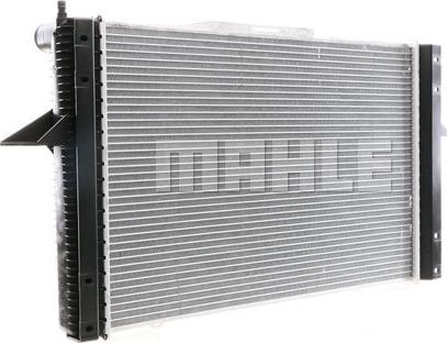 MAHLE CR 165 000S - Радиатор, охлаждение двигателя autospares.lv