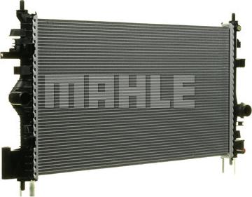 MAHLE CR 1102 000P - Радиатор, охлаждение двигателя autospares.lv