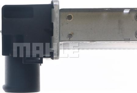 MAHLE CR 117 000S - Радиатор, охлаждение двигателя autospares.lv