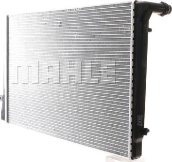 MAHLE CR 1395 000S - Радиатор, охлаждение двигателя autospares.lv