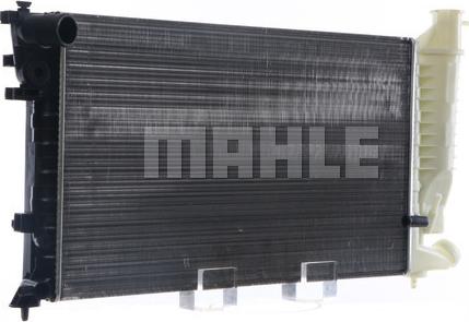 MAHLE CR 172 000S - Радиатор, охлаждение двигателя autospares.lv