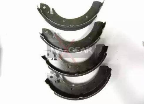 Maxgear 19-0310 - Комплект тормозных колодок, барабанные autospares.lv