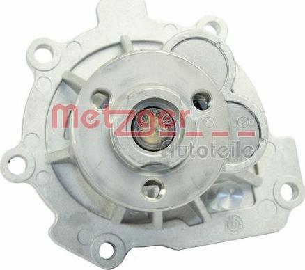 Metzger 4007018 - Водяной насос autospares.lv