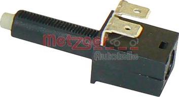 Metzger 0911006 - Выключатель стоп сигнала / сцепления autospares.lv