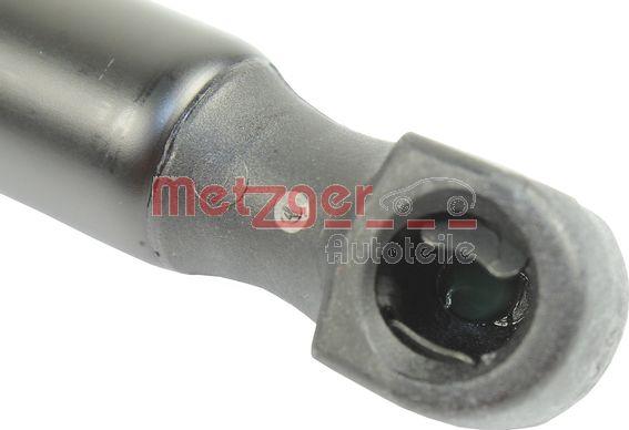 Metzger 2110526 - Газовая пружина, упор autospares.lv