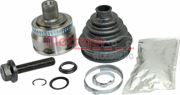 Metzger 7110092 - Шарнирный комплект, ШРУС, приводной вал autospares.lv