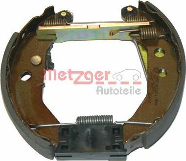 Metzger MG 501V - Комплект тормозных колодок, барабанные autospares.lv