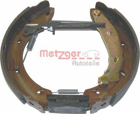 Metzger MG 641V - Комплект тормозных колодок, барабанные autospares.lv