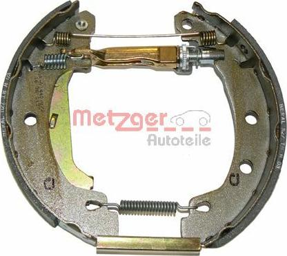 Metzger MG 632V - Комплект тормозных колодок, барабанные autospares.lv