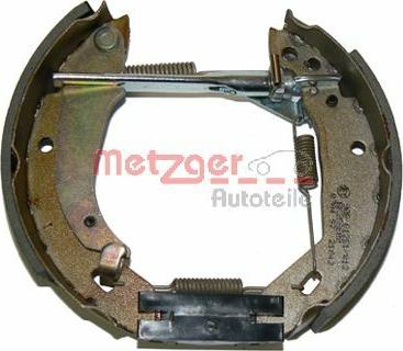 Metzger MG 392V - Комплект тормозных колодок, барабанные autospares.lv