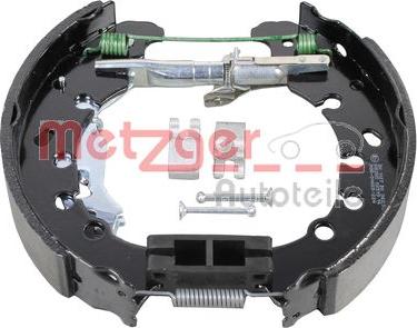 Metzger MG 200V - Комплект тормозных колодок, барабанные autospares.lv