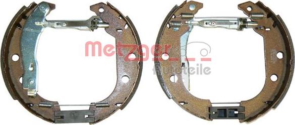 Metzger MG 704V1 - Комплект тормозных колодок, барабанные autospares.lv