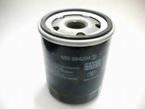 Mitsubishi MR984204 - Масляный фильтр autospares.lv