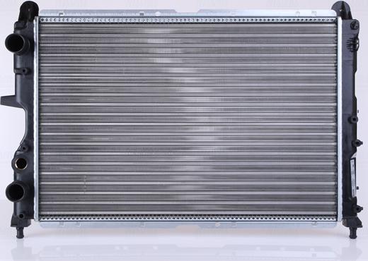 Nissens 61816 - Радиатор, охлаждение двигателя autospares.lv