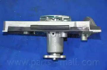 Parts-Mall PHB-010 - Водяной насос autospares.lv