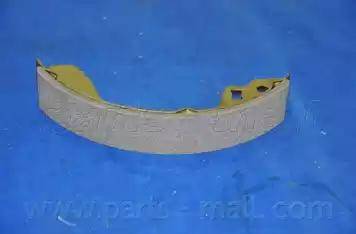 Parts-Mall PLB-018 - Комплект тормозных колодок, барабанные autospares.lv