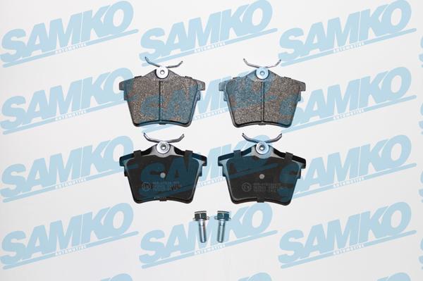 Samko 5SP1195 - Тормозные колодки, дисковые, комплект autospares.lv