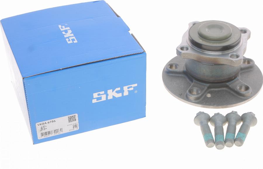 SKF VKBA 6786 - Подшипник ступицы колеса, комплект autospares.lv