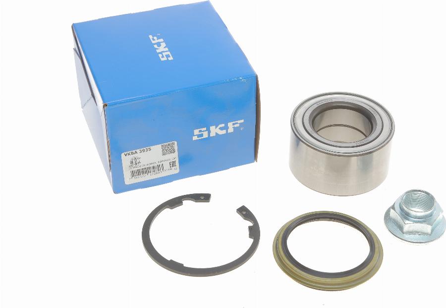 SKF VKBA 3935 - Подшипник ступицы колеса, комплект autospares.lv