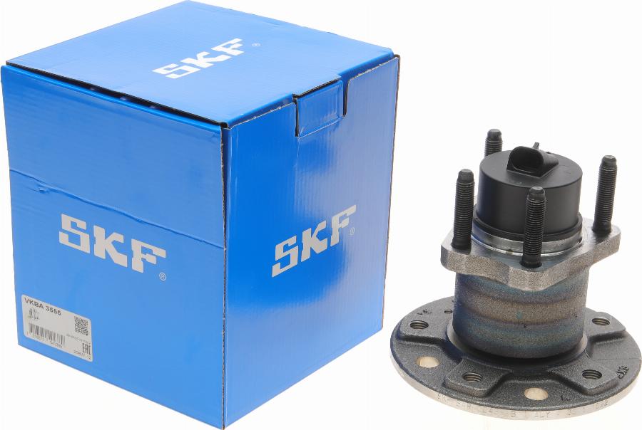 SKF VKBA 3555 - Ступица колеса, поворотный кулак autospares.lv