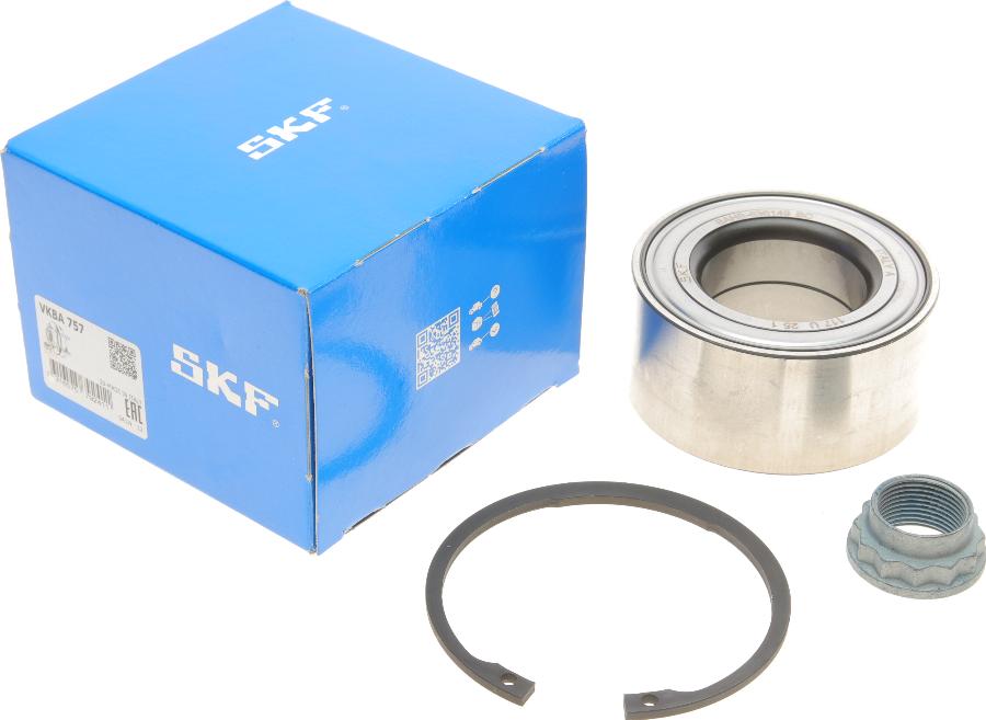 SKF VKBA 757 - Подшипник ступицы колеса, комплект autospares.lv